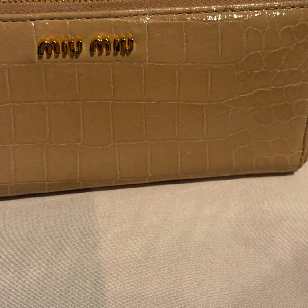 Miu Miu Crocodile-Embossed Leather Continental Wallet Long